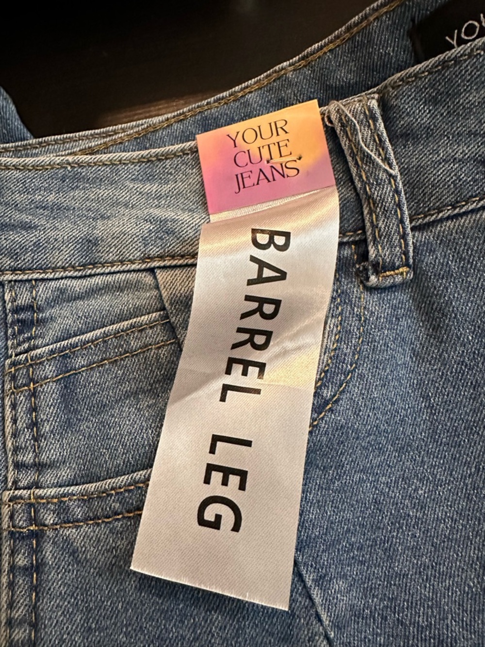 Barrel Leg Wide-Leg Jeans in Medium Blue - Picture 2 of 4
